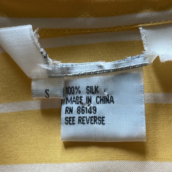 Robbie Bee Silk Yellow & White Striped Button Down Shirt Size Small - Picture 5 of 8